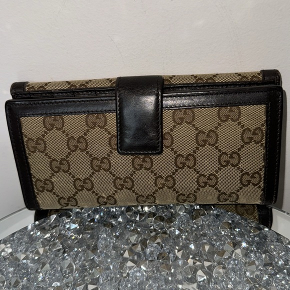 Gucci Long Wallet in Brown, Gold GG on front. - Picture 2 of 7